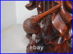 ANTIQUE CHINESE FINELY CARVED WOOD STATUETTE WITH GLASS EYES 30cm HIGH SIGNED
