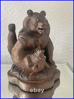 Switzerland Brienz Black Forest 2 Bears Fighting Wood Carving Glass Eyes
