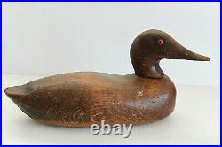 Vintage DUCK DECOY Primitive Hand Carved Wood withRed Glass Eyes