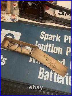 Vintage eye glasses, wood shipping Box, Nyc, ? Optometry, Optometrist, Glasses